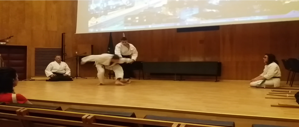 18641883_746164715564836_1855152541_o