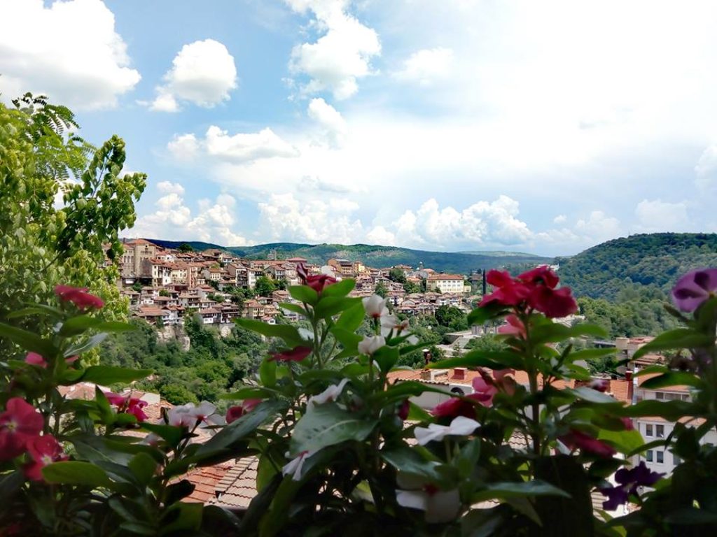 34535848_1513670275408560_2916548218667925504_n