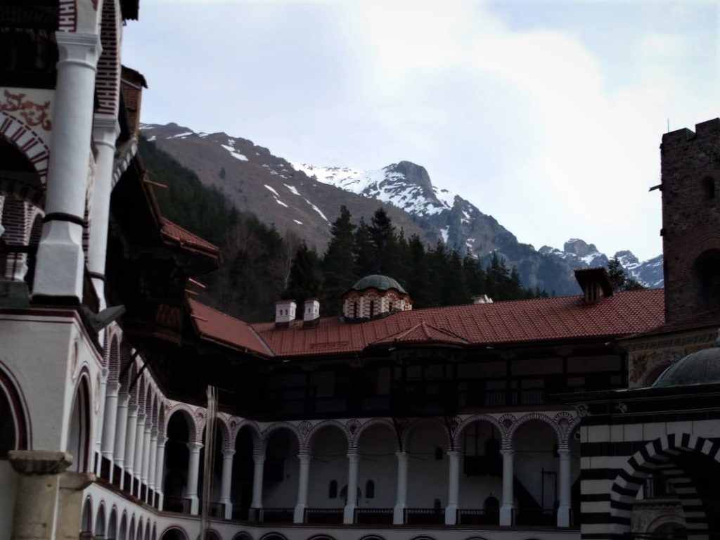 56517021_2311860108874319_2124617289360736256_n (1)