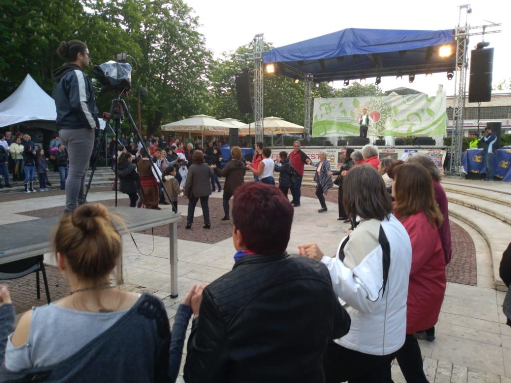 59374809_648936822218187_1394564400563617792_n